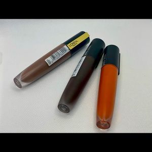 L’Oreal Lip Color